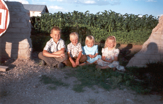 kinder-2.gif